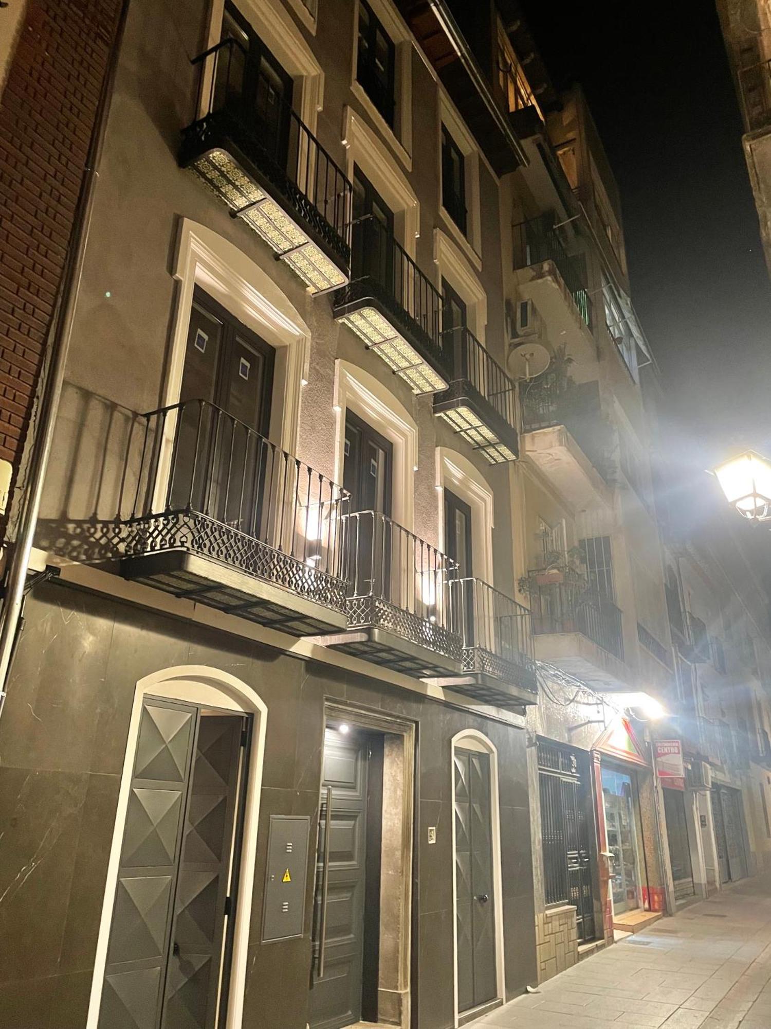 Anaya,1º,2º En Pleno Centro De Apartamento Granada
