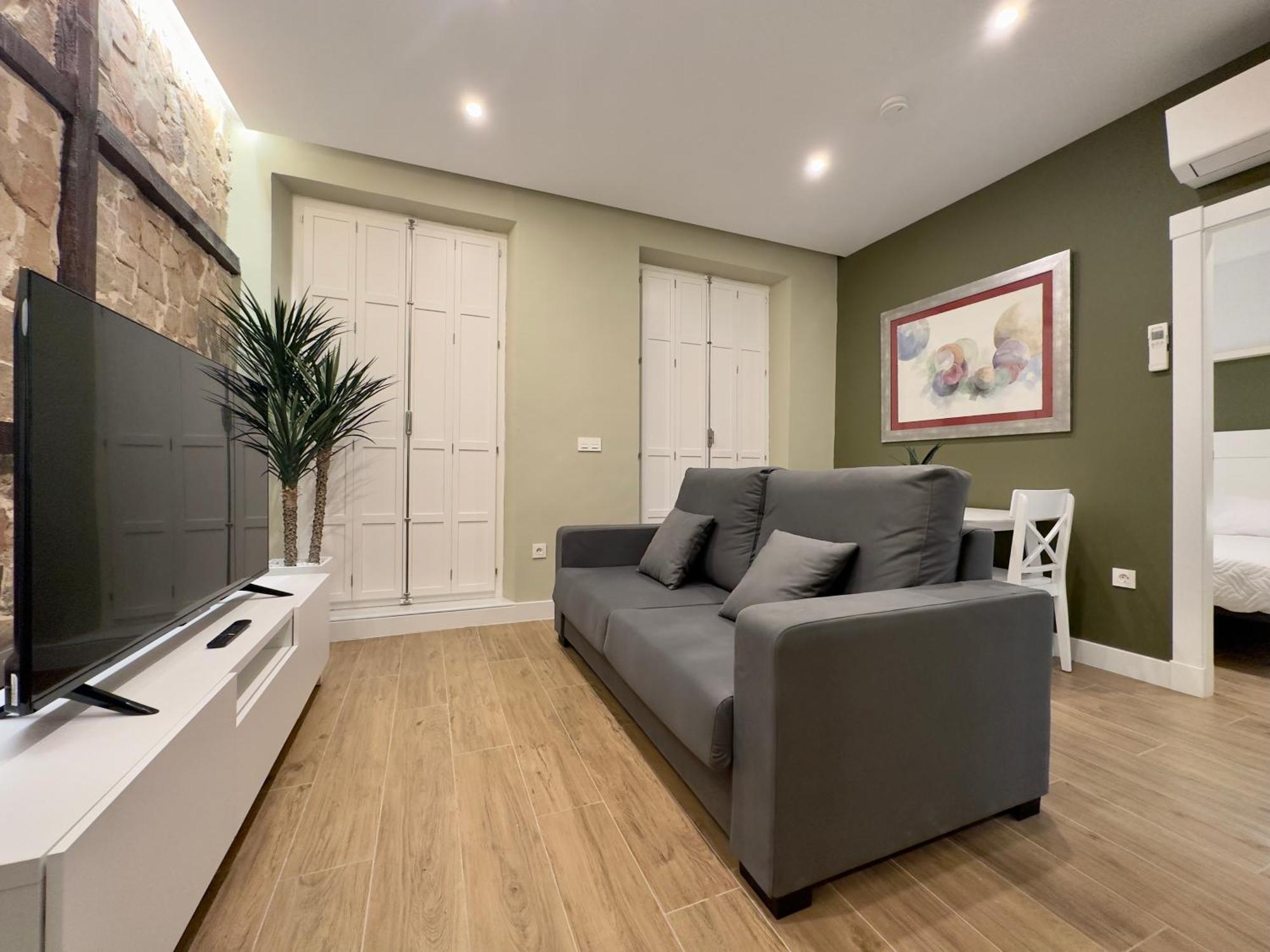 Apartamento Anaya,1º,2º En Pleno Centro De *